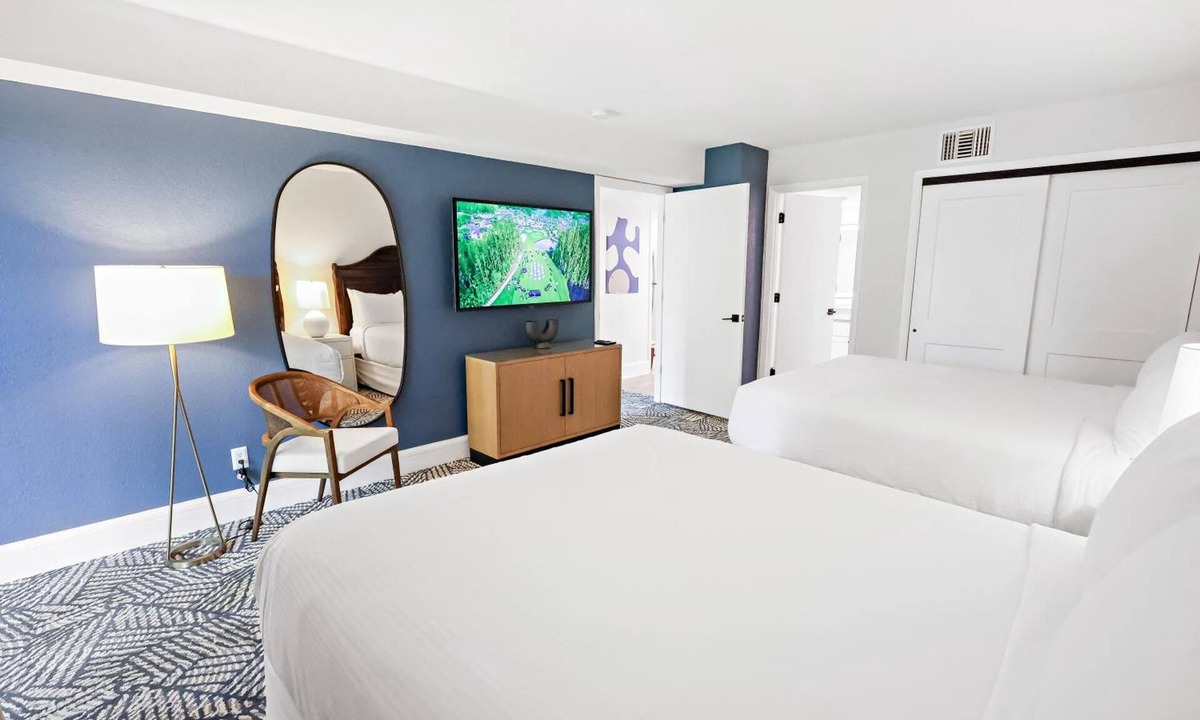 Wesley Chapel Hotel | 2BR Family | Saddlebrook Resort | Super Pool, Nature Trails, Car-Free Village