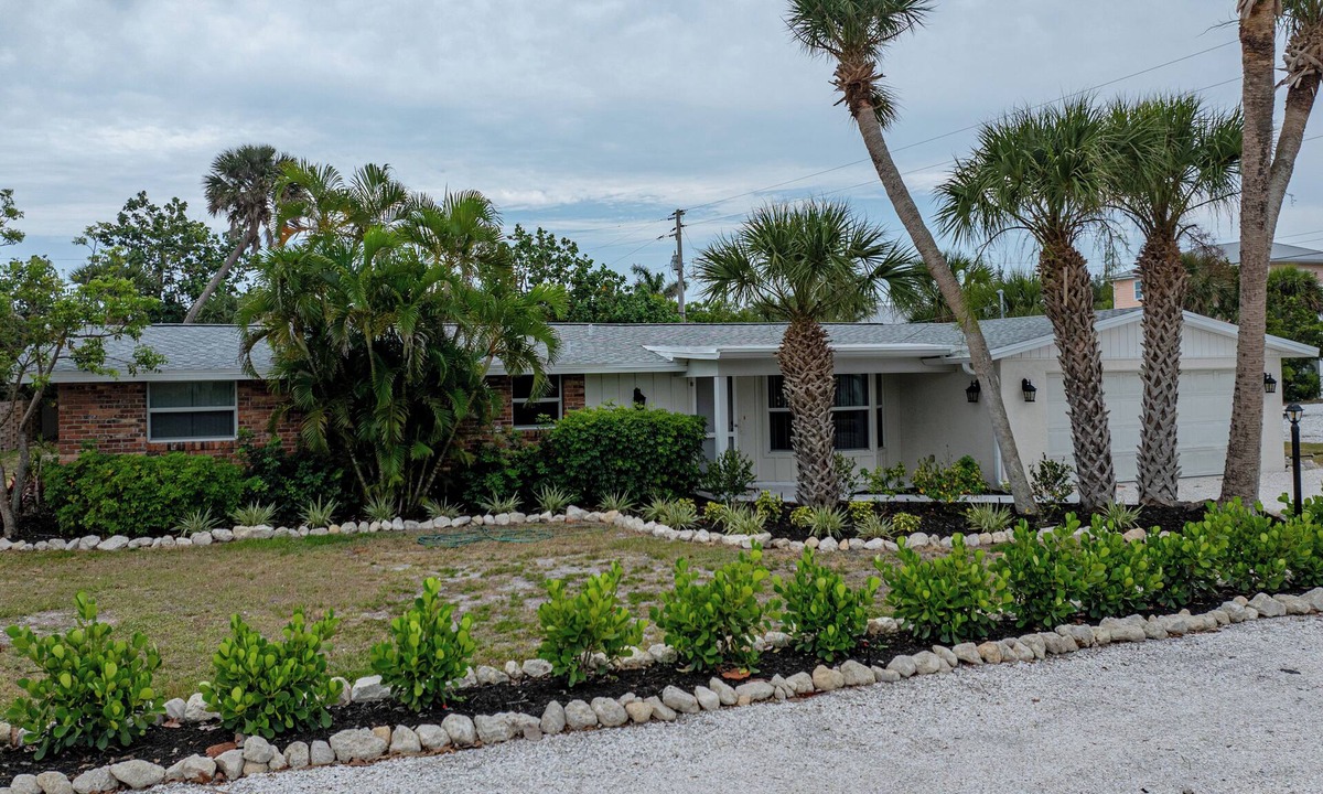 Boca Grande House | 310 Gasparilla St - 3Brd/2Bath - Private Pool - Pet Friendly - Sleeps 6