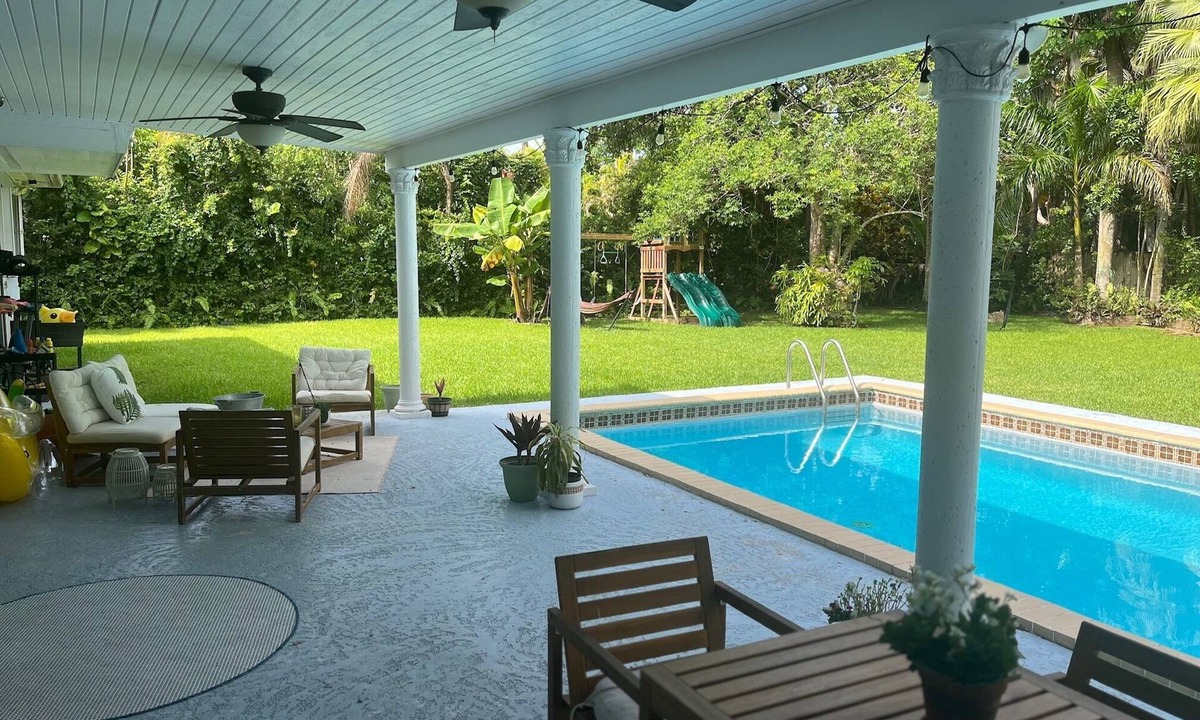 Palmetto Bay House | 4-bedroom family house in perfect Palmetto Bay near Coral Reef Park