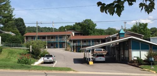 Franklin Hotel | A Sapphire Inn