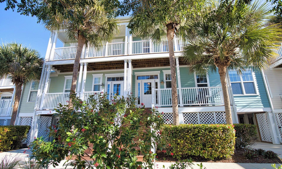 Placida House | Anglers Club - Waterfront Townhome w/dockage included for one boat