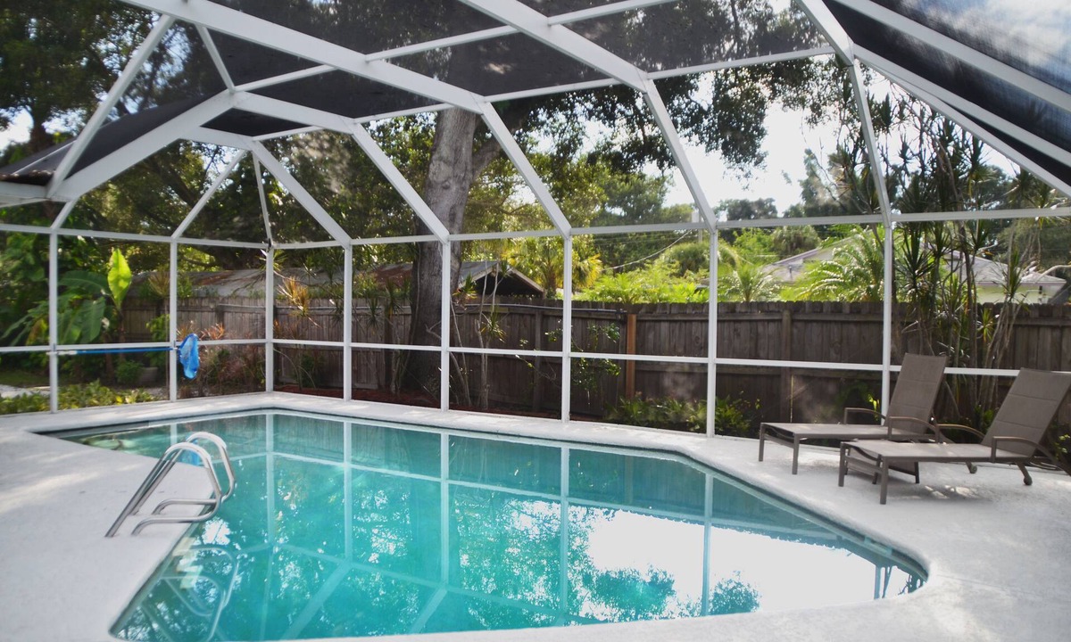 Arlington Park House | Arlington Park Area! 3BR/2BA Sarasota Home – Heated Large Pool