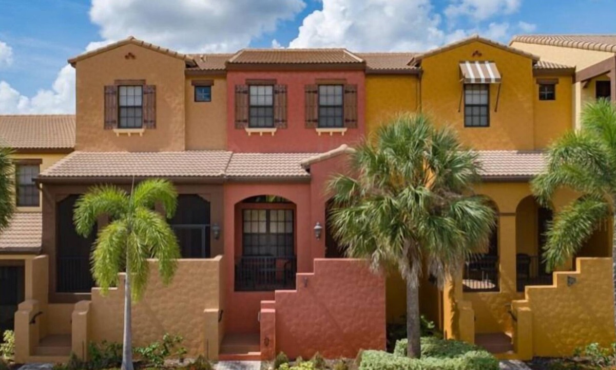 Biggar Condo | Availability November 2026: 3BR, 2.5 Bath Paseo Quad Condo w/Golf Cart