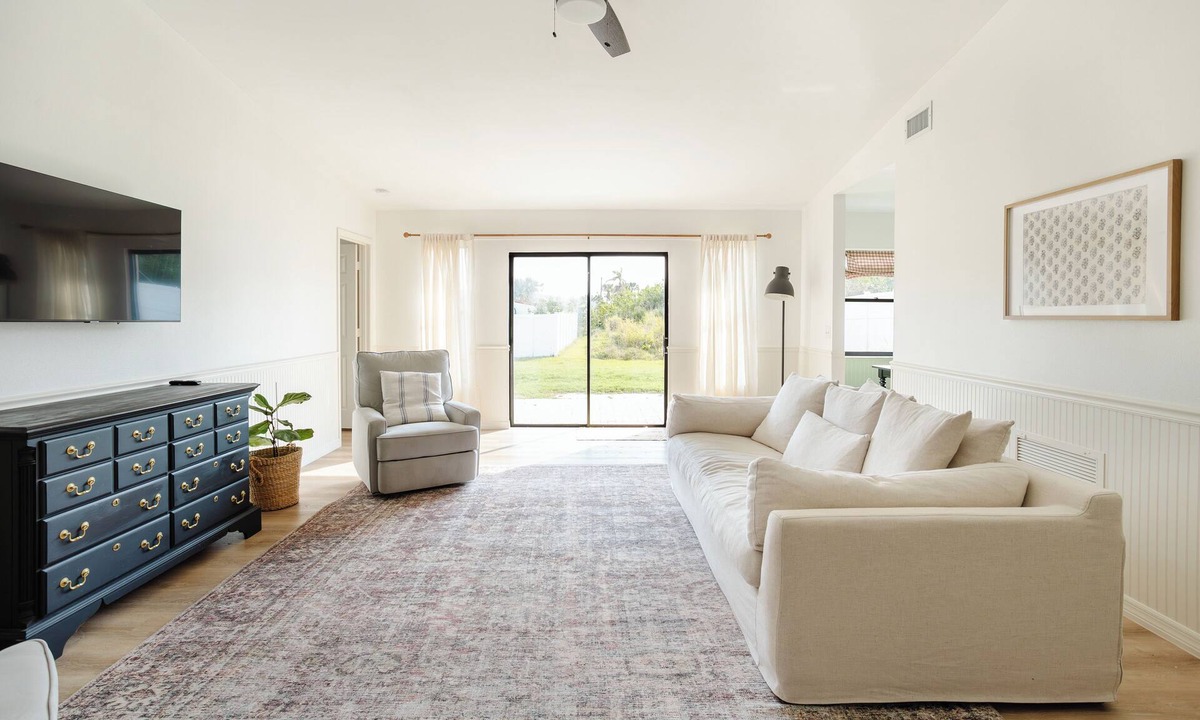 Englewood East House | Beach town modern cottage 3Bed/2Bath house