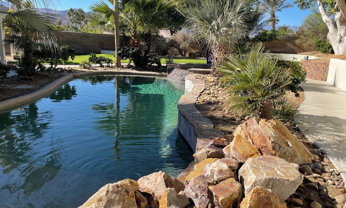 Topaz House | Beautiful, large private backyard w/SALTWATER POOL.