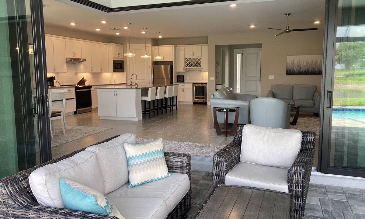 River Hall House | Beautiful new country club home, private pool, spa, transferable golf membership