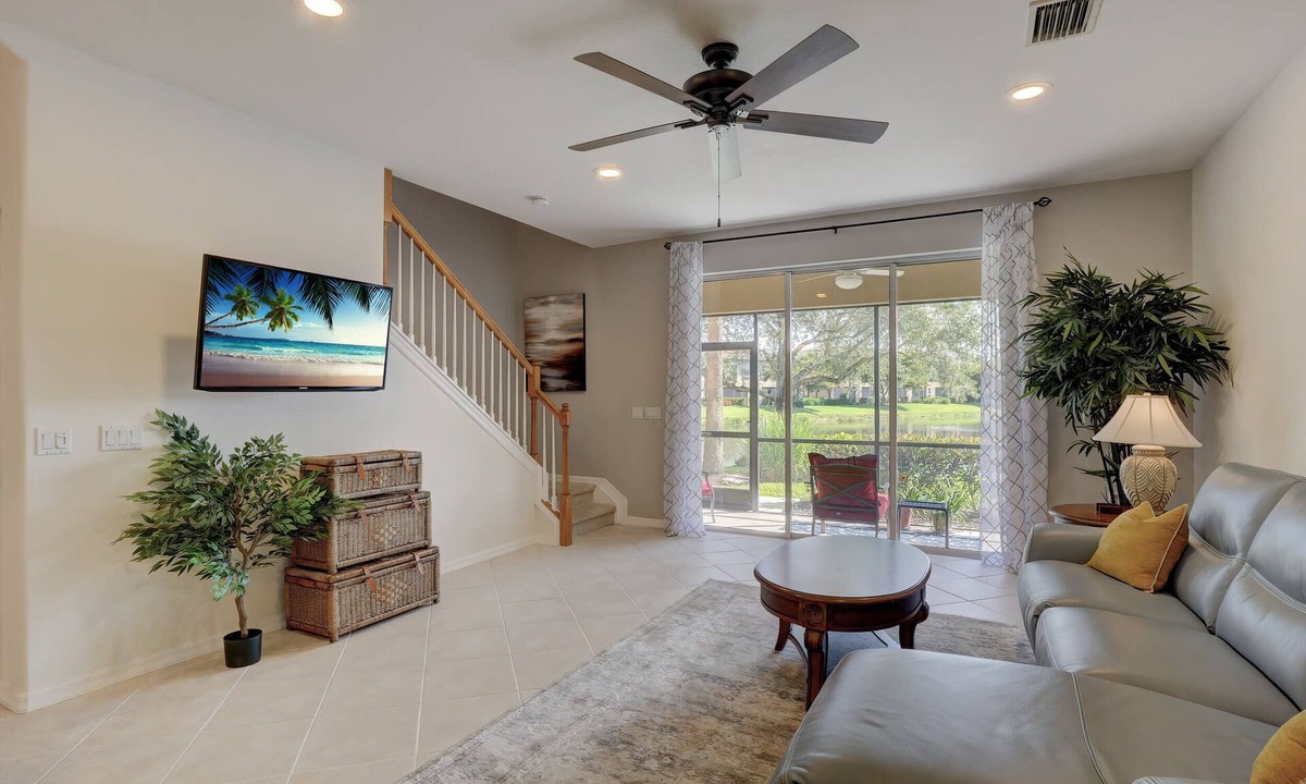 Fort Myers House | Beautiful Townhome in Amenities Rich Verandah of Fort Myers!