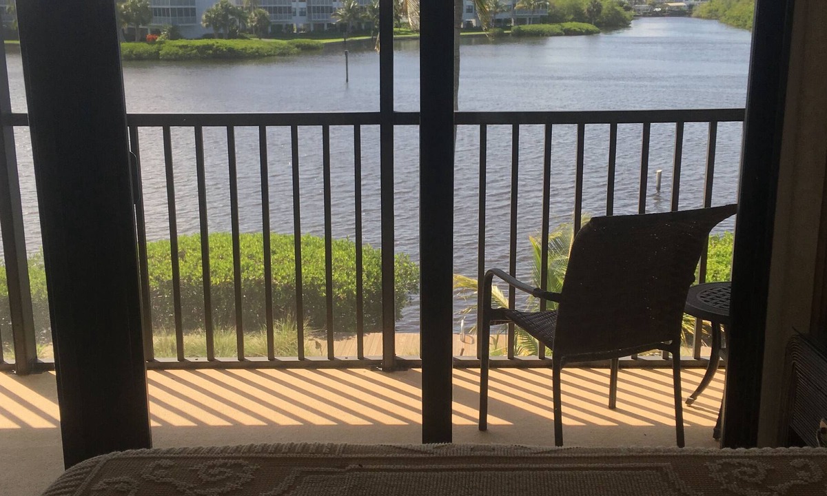 Bokeelia Condo | Best Pine Island Location In The Beautiful Bocilla Island Club Bokeelia