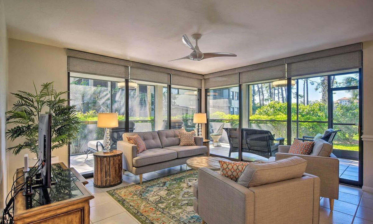Bonita Bay Condo | Bonita Springs Condo 4 Mi to Beach: Private Patio!
