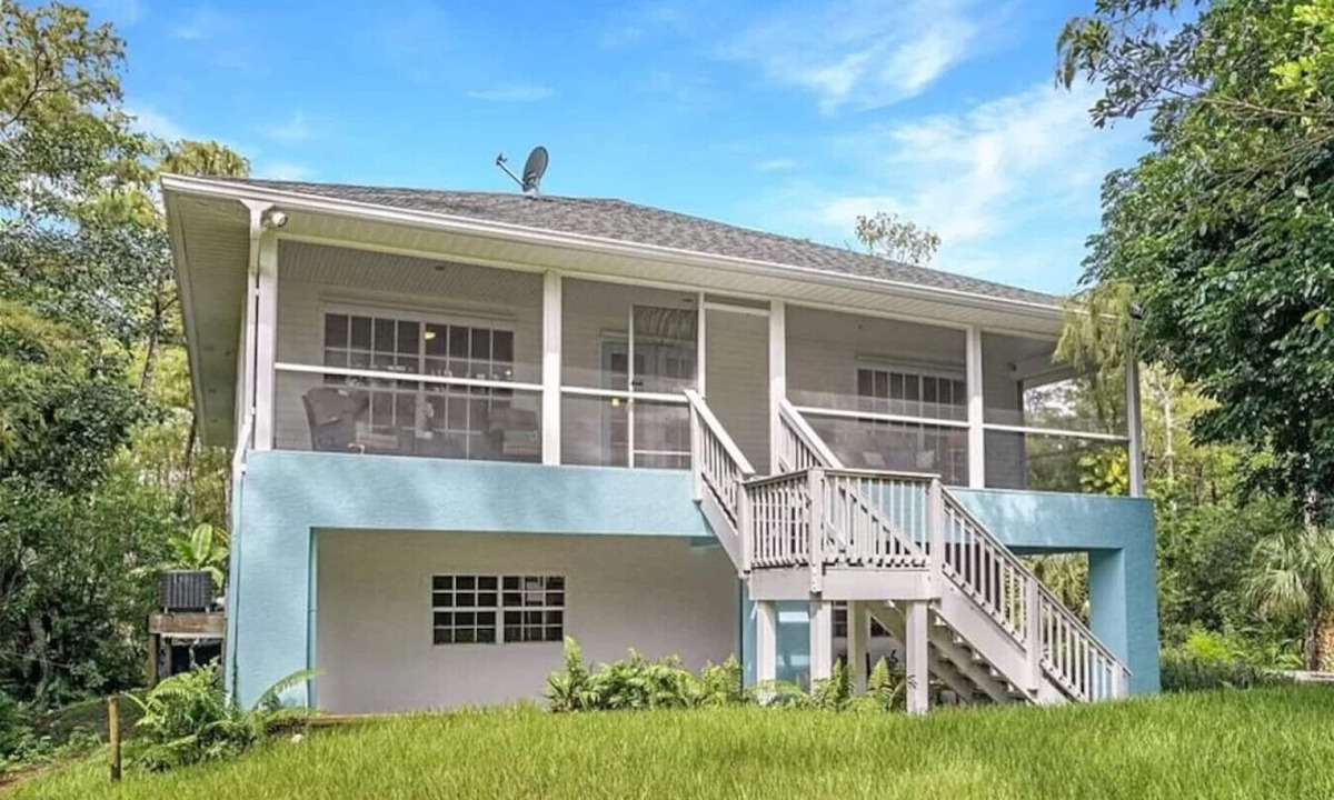 Bonita Springs Villa | Bonita Springs Tropical Oasis! Large Groups!
