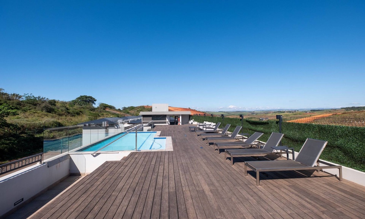 Port Zimbali Apartment | Boulevard Suites Studio - Rooftop Pool - BBQ