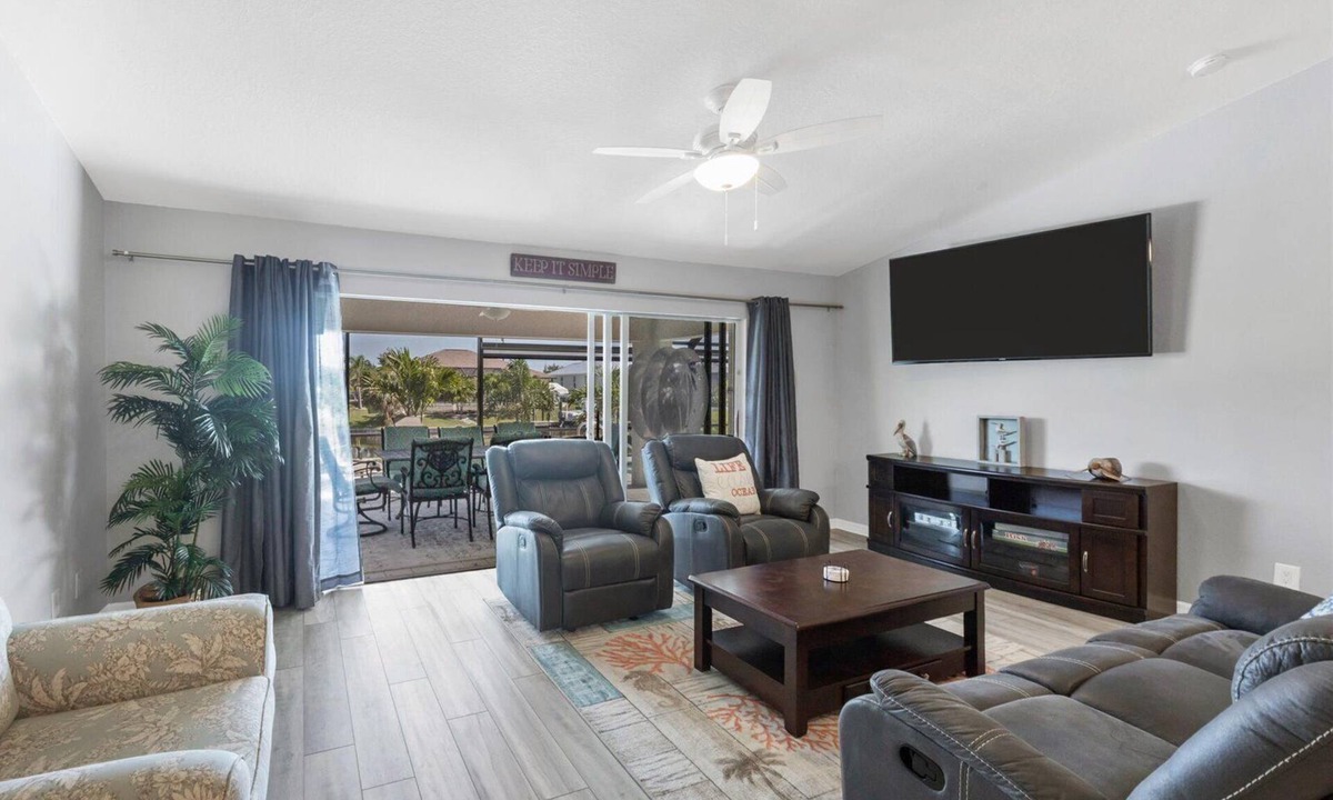 Punta Gorda Resort | Charlotte Harbor - 4 Bed 2 Baths #14400