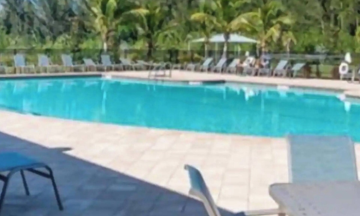 Punta Gorda House | Charming 3-bedroom retro style house with game room and many amenities.