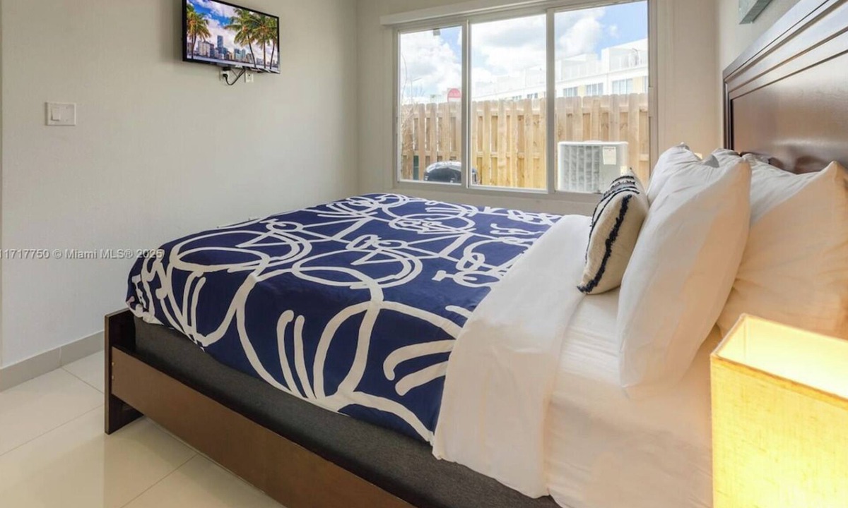 Naranja Apartment | Charming studio in Homestead with private backyard