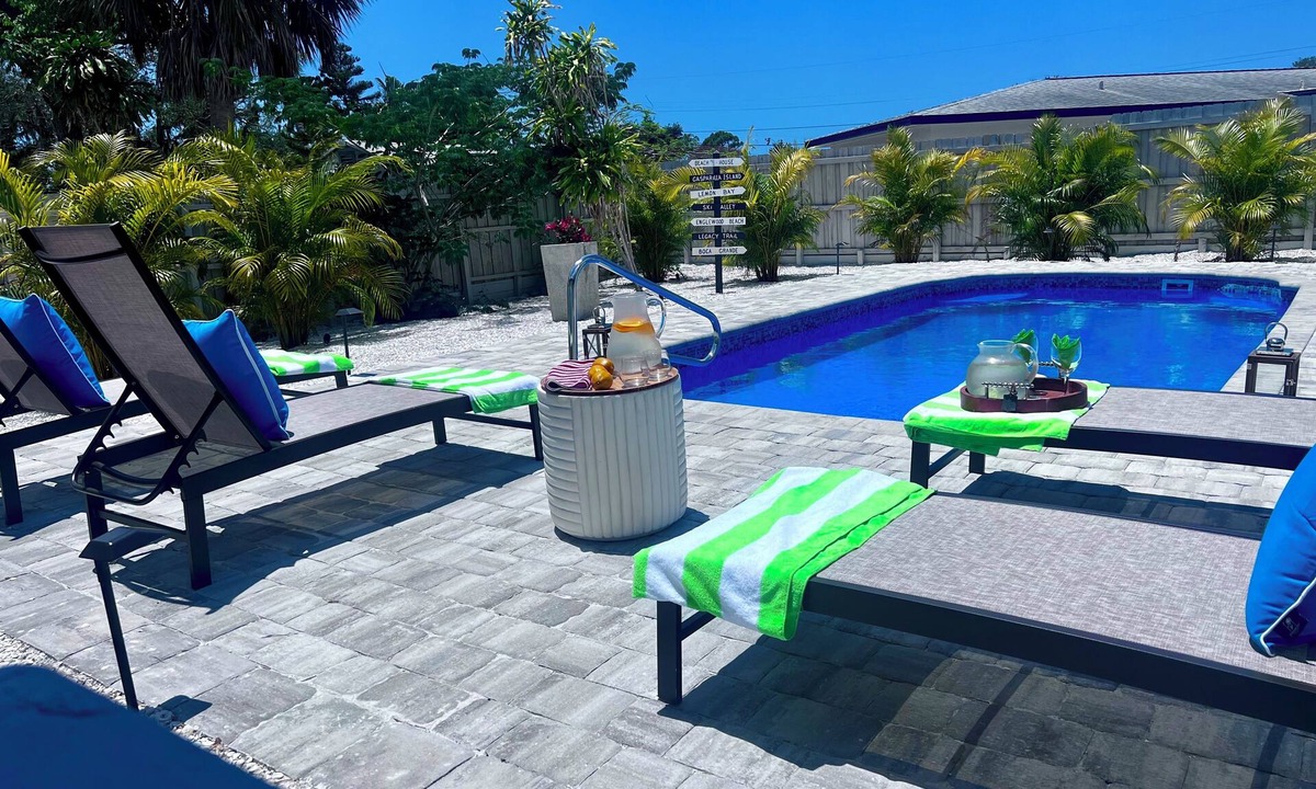 Englewood House | Coastal Home close to Beach,Luxurious Layout ,Resort Style Pool, Hot Tub,