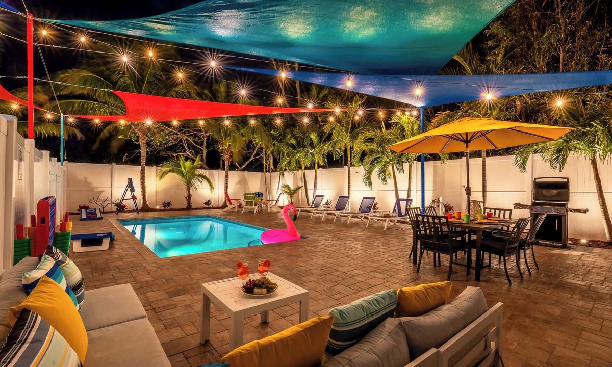 Whitney Beach House | Coconut Dreams! Heated Pool, 4 min to AMI Beach