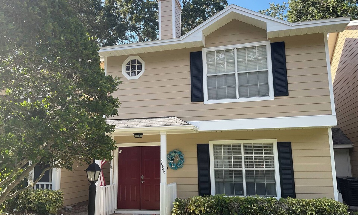 Fox Chase Cottage | Cozy Coastal Cottage with Pool and Tennis Courts - Sleeps 8