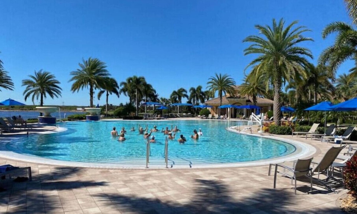 Immokalee House | Del Webb Naples 55+ community in Ave Maria Florida. 28 day minimum.