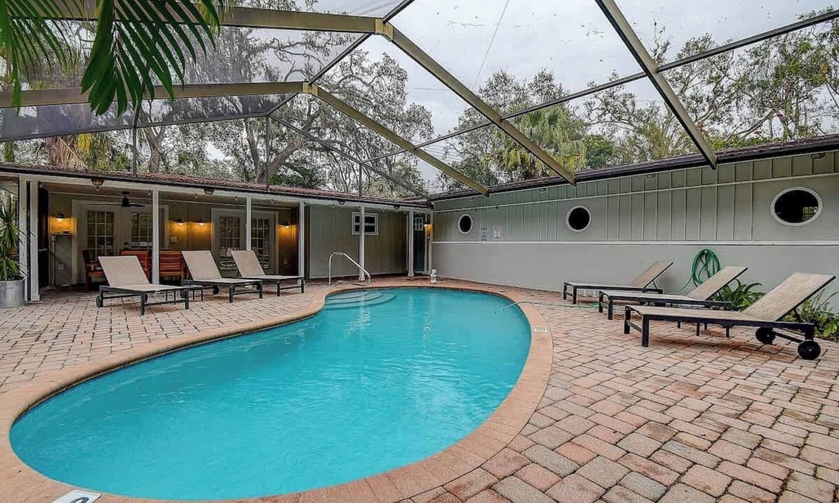 Arlington Park House | Family Sarasota 3BR Home With Heated Pool & Large Yard