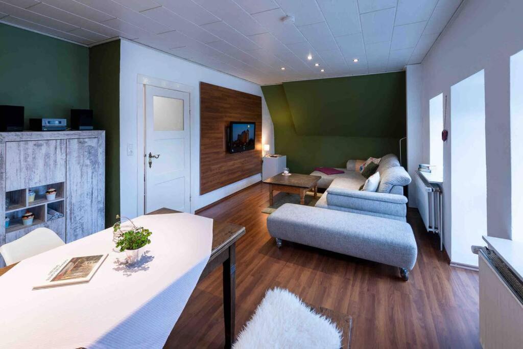 Daulsen Apartment | Ferienwohnung „Gartenblick“