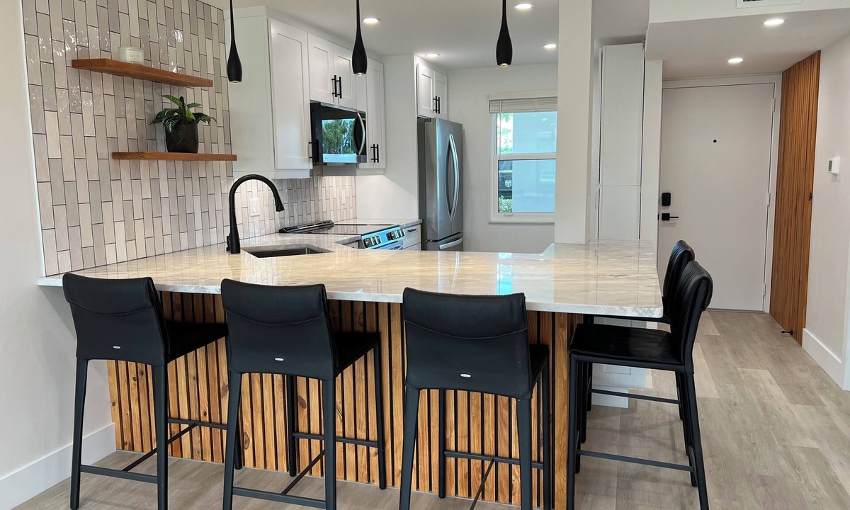 Villas Condo | Golf tennis + more included in rent 55+ active lifestyle community