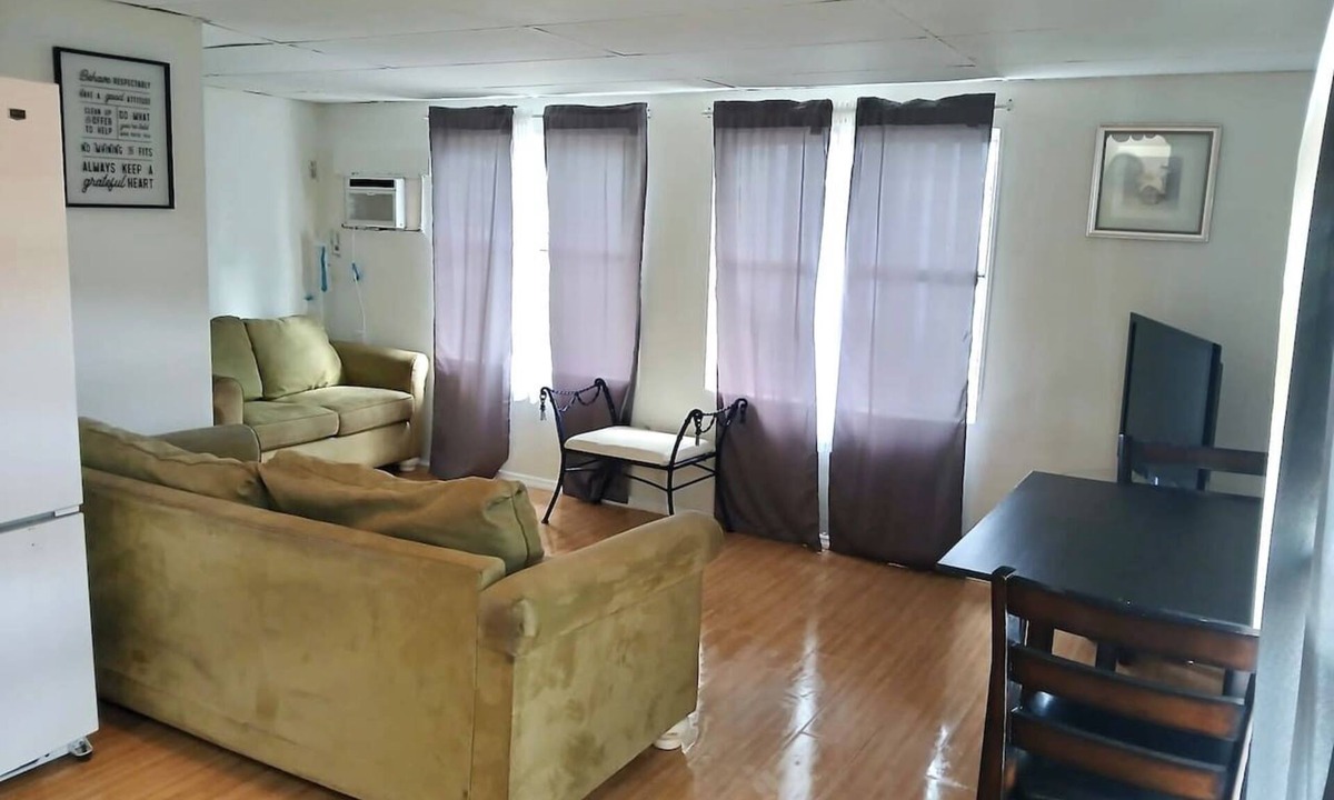 Fort Myers House | GpL 4134 Rear Apartment