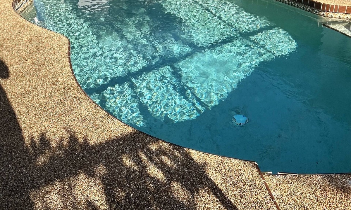 Pebble Beach House | !HEATED POOL/LANAI-BBQCANAL WATERFRONT-NEAR BEACH/GOLF/PARK/TENNIS/RESTAURANTS!
