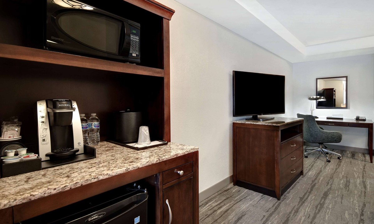 Villas Hotel | Hilton Garden Inn Ft Myers