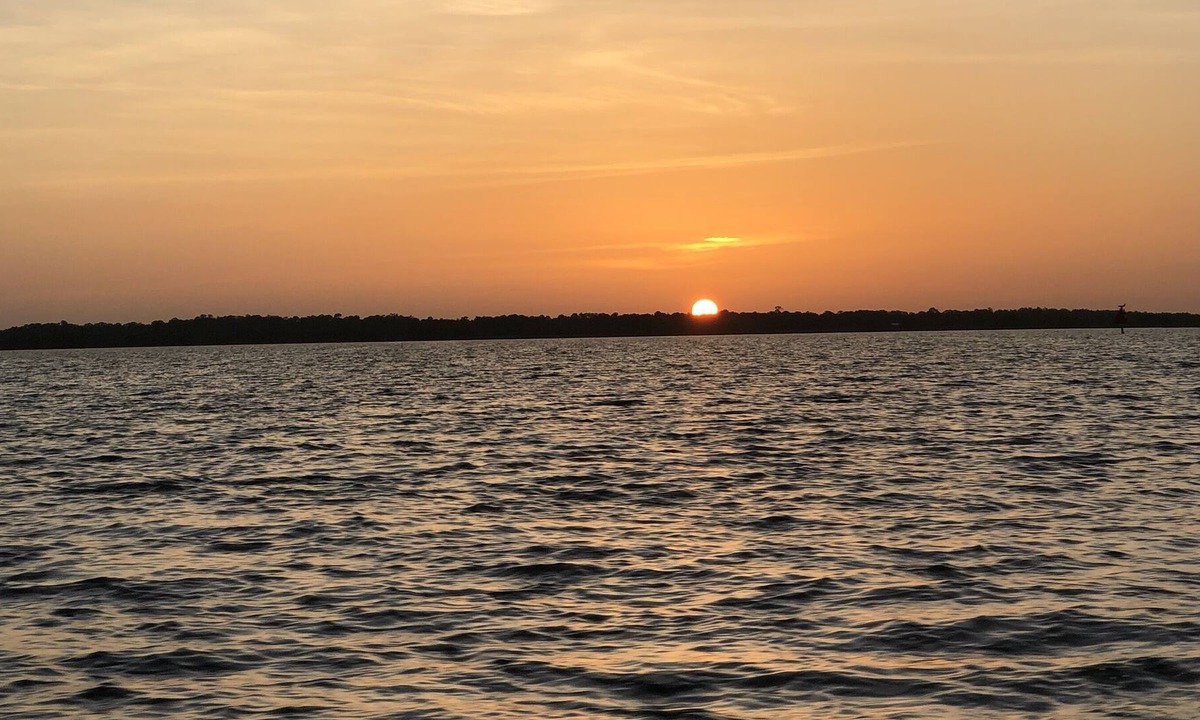 River Ranch House | Lakefront house on Beautiful Lake Kissimmee with Boat house.