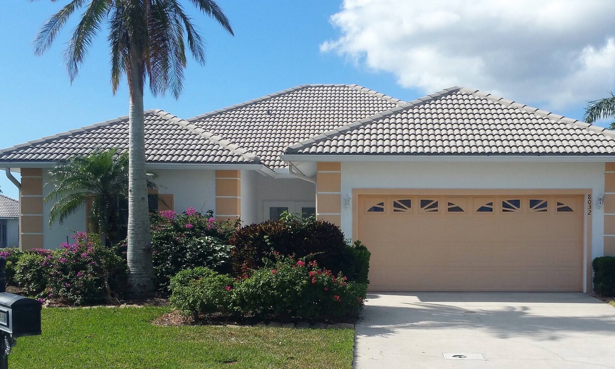 Falcons Glen House | Lely Resort Pool & Waterfront Home! FIVE STAR PROPERTY - INCREDIBLE RATES!