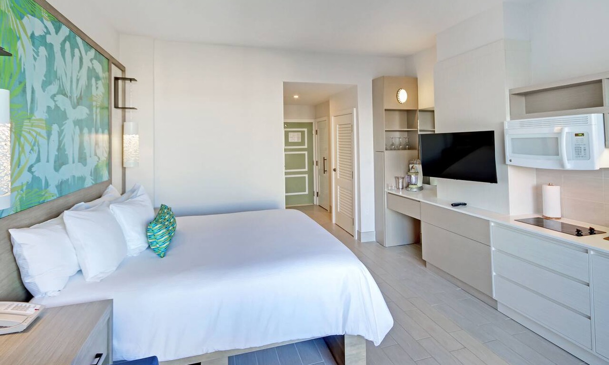 Mameyes II Hotel | Margaritaville Vacation Club by Wyndham - Rio Mar