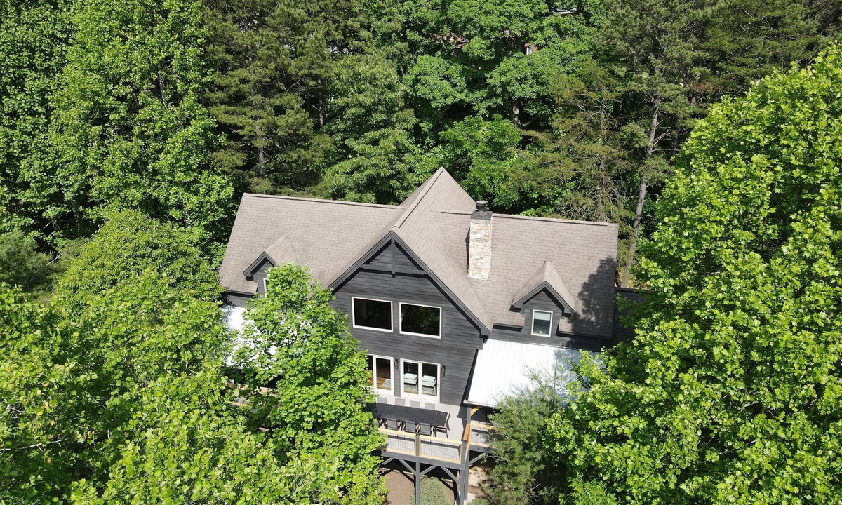 Fairview House | Mountain Haven | A Luxurious Asheville Cabin | Exclusive Pool, Pet-Friendly with Hot Tub & Game Room