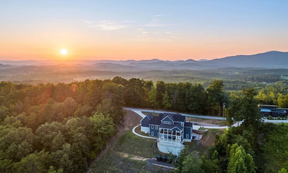 Tigerville House | Mountain View Escape w/Hot Tub, Sauna & Private Gym