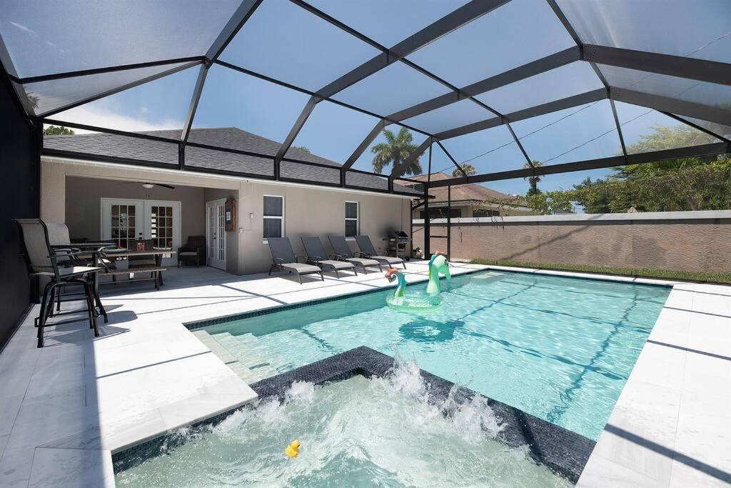 Naples Park Villa | Naples Villa with Salt water Pool