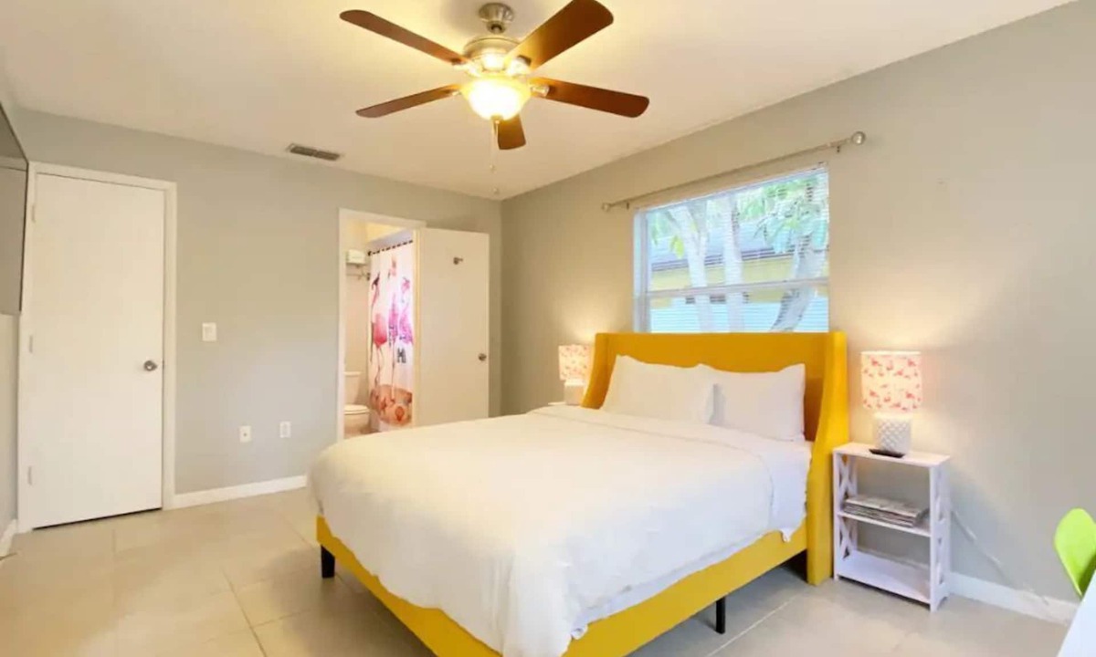 Alta Vista House | New Listing, Downtown 3 Bedroom Cottage