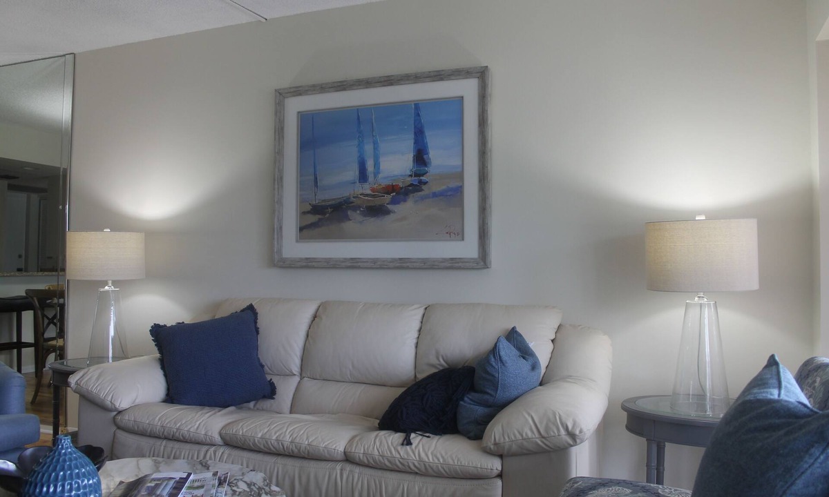 Vanderbilt Beach House | Newly Furnished One Bedroom in Naples, Florida