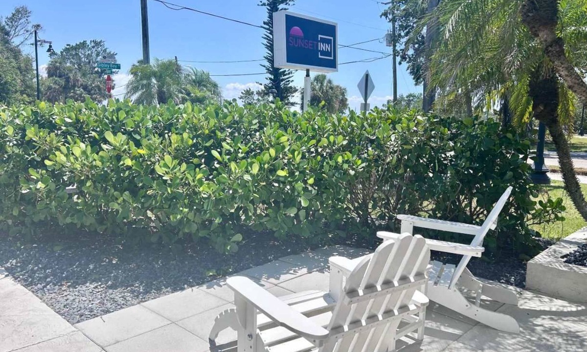 Charlotte Harbor Apartment | Newly Renovated Charlotte Harbor - Sunset Inn #2