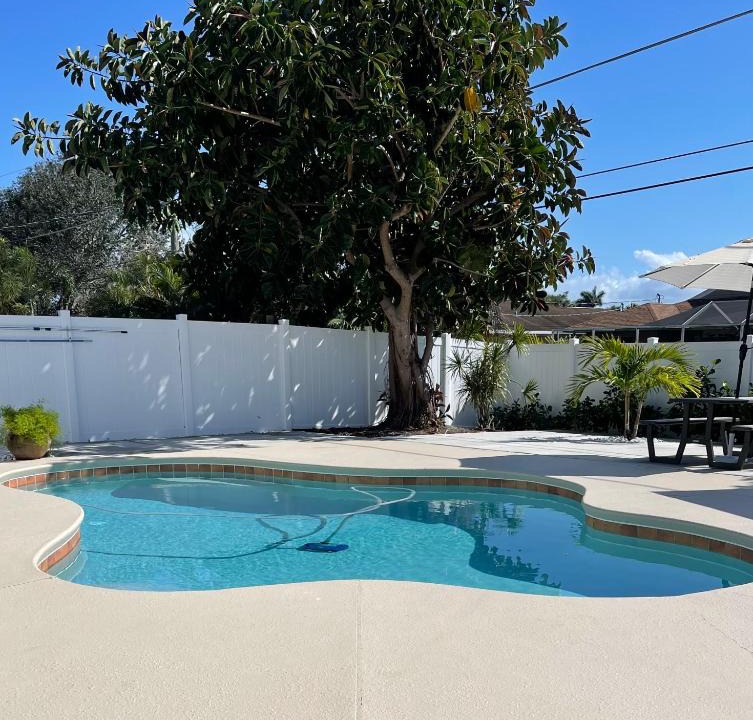 Naples Park Villa | Pavana House