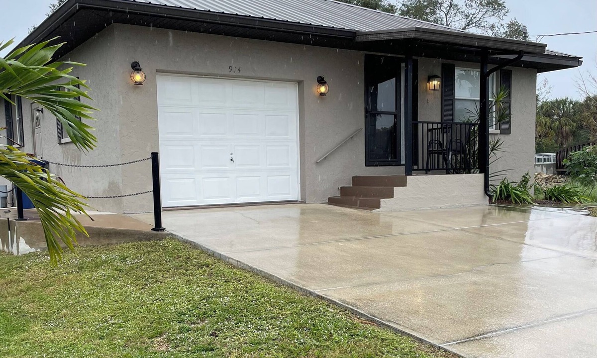 Southgate House | Pinecraft - the House at Phillippi Crossing - 3 bedroom, 3 bathroom