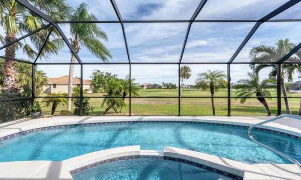 Cape Haze House | Placida Golf Oasis near Boca Grande. Automated Pool/Spa & Private 19th Hole