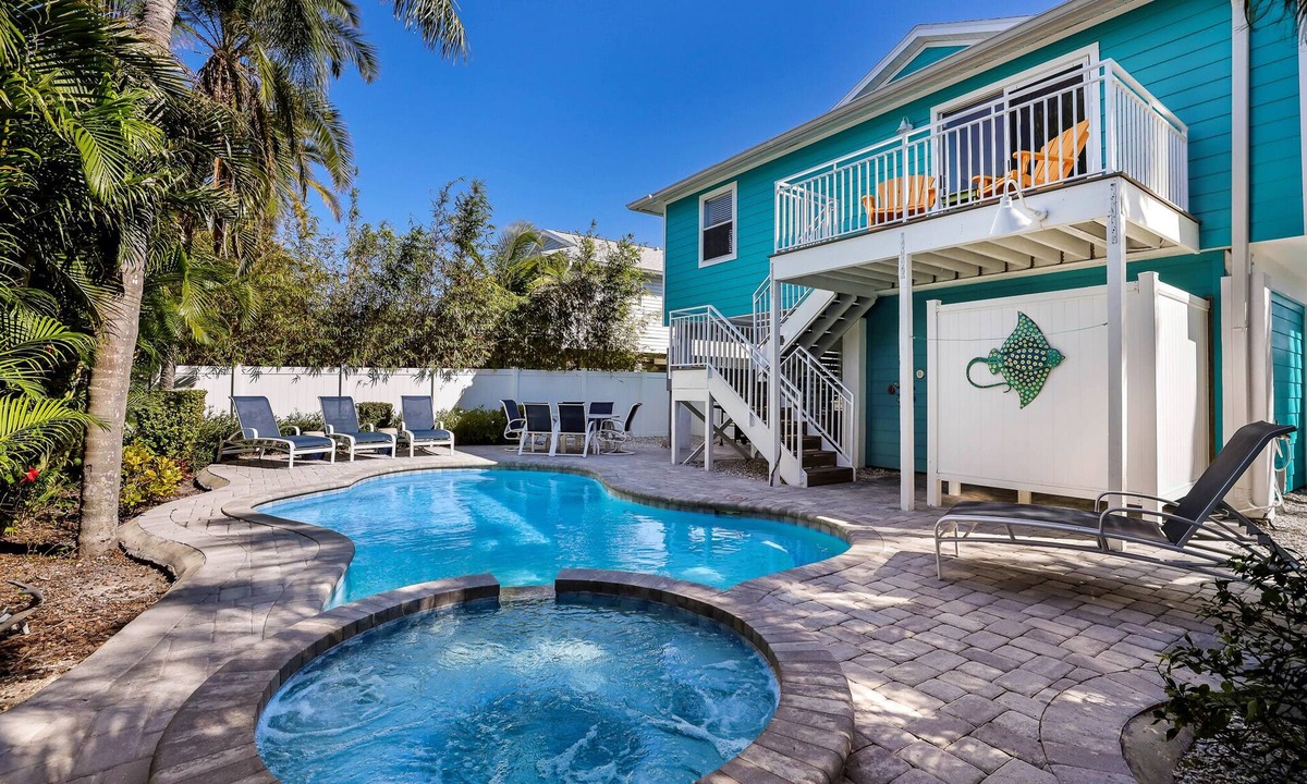 Anna Maria House | Private Home 1 Block to Beach with Pool and Hot Tub!
