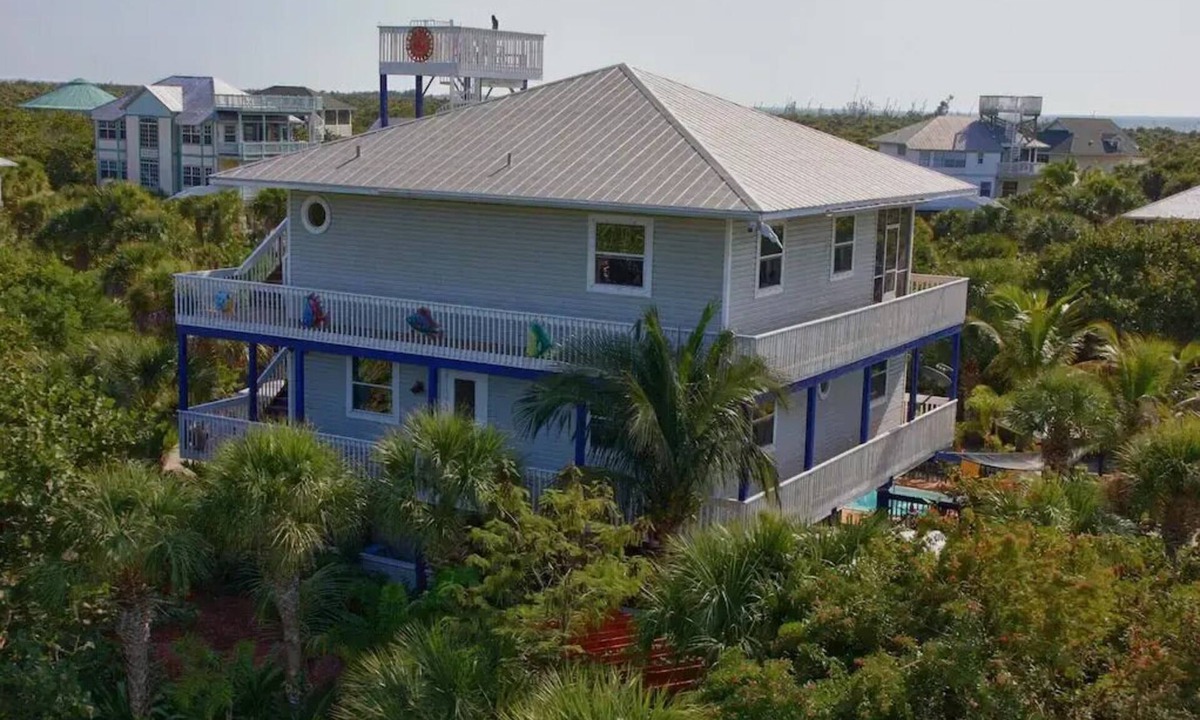 North Captiva House | Private Island Paradise: Pool, Golf Cart, 360 Views & Dog Friendly!
