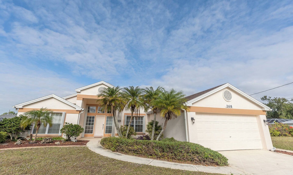 Broadmoor House | Rotonda Coastal 3 bed 2.5 bath stunning pool home next to golf course!