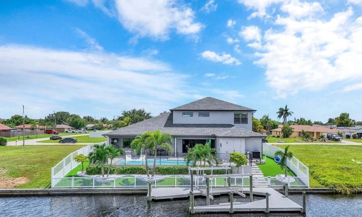 Fort Myers Villa | Saltwater Playhouse 1005 Luxury Pool & Spa Home w/Game Loft and Gulf Access Only Minutes Away