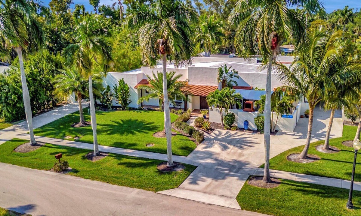 Coconut Grove House | Sedona Style Resort home awaits your company!