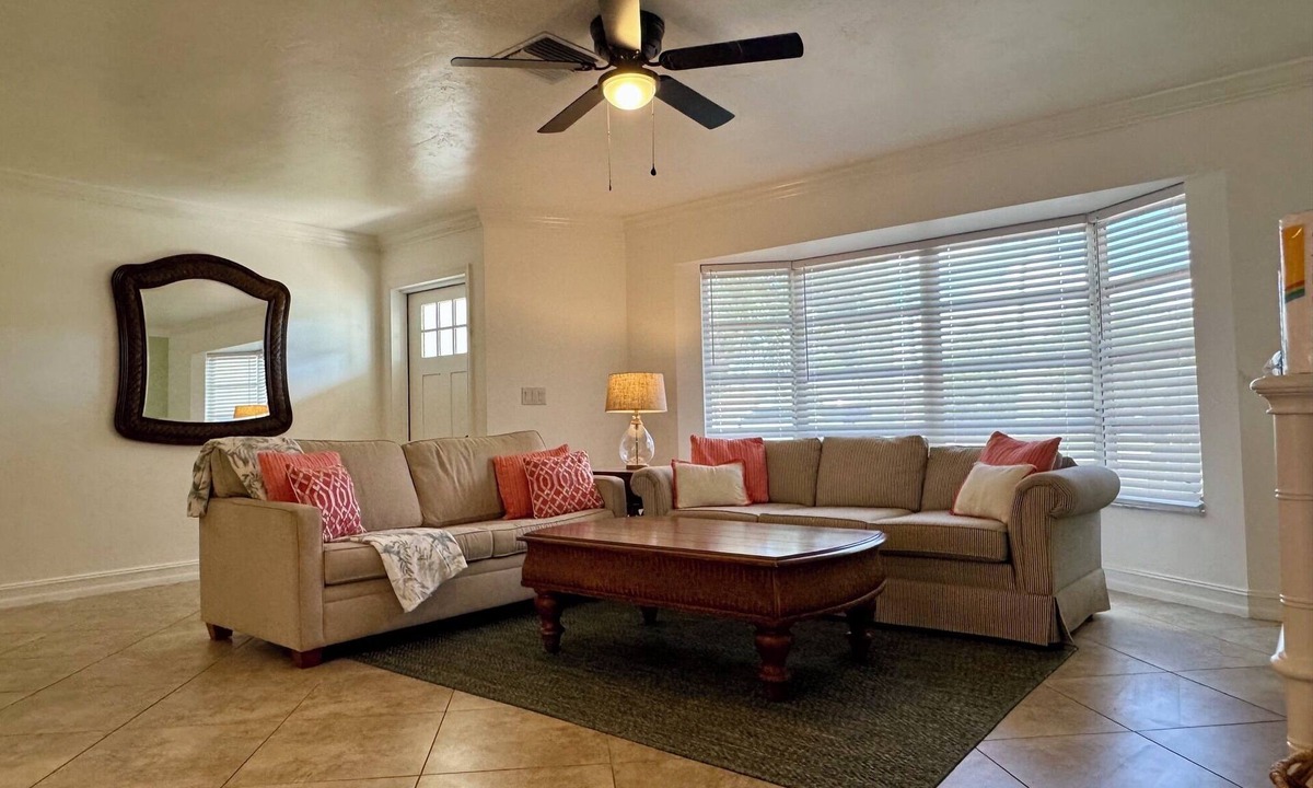 Cypress Lake House | Spacious 3BR/2BA home close to Sanibel/Fort Myers Beaches and SWFL attractions