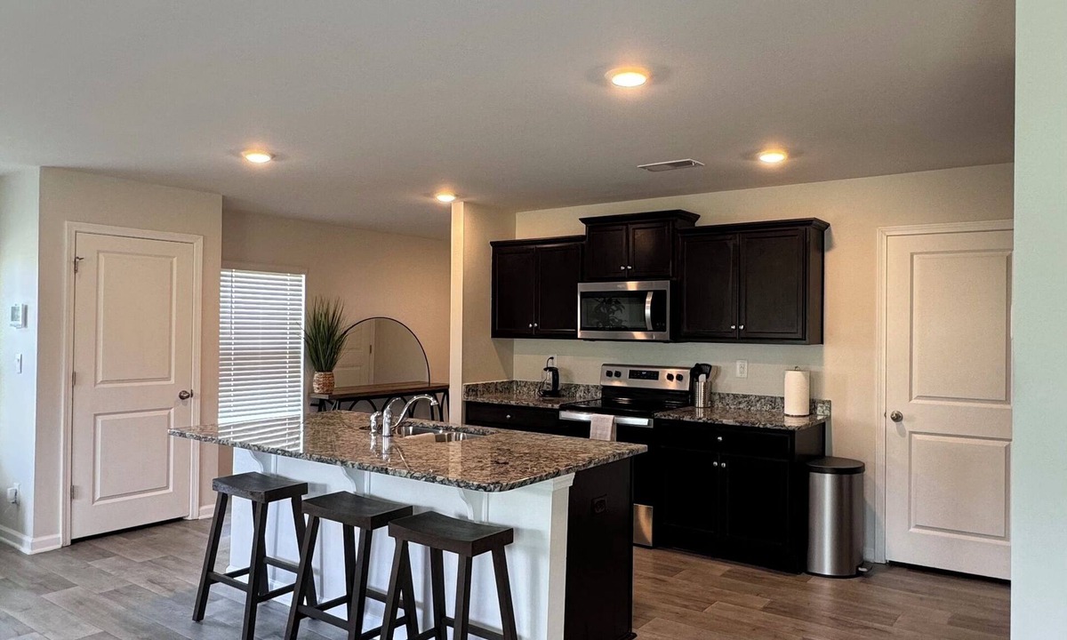 Boiling Springs House | Spacious 4-bedroom building in lovely Boiling Springs with WiFi, AC