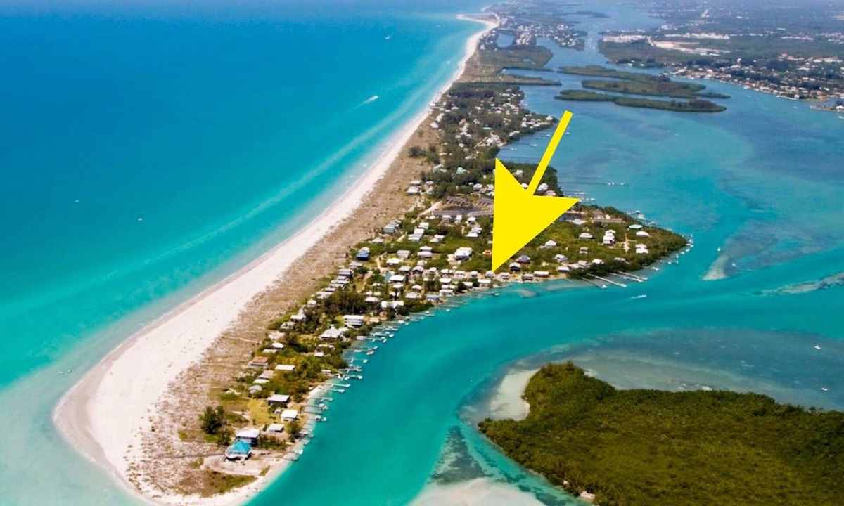 Placida House | Sunrise Bay at Little Gasparilla: Private Waterfront Dock & Short Walk to Beach!
