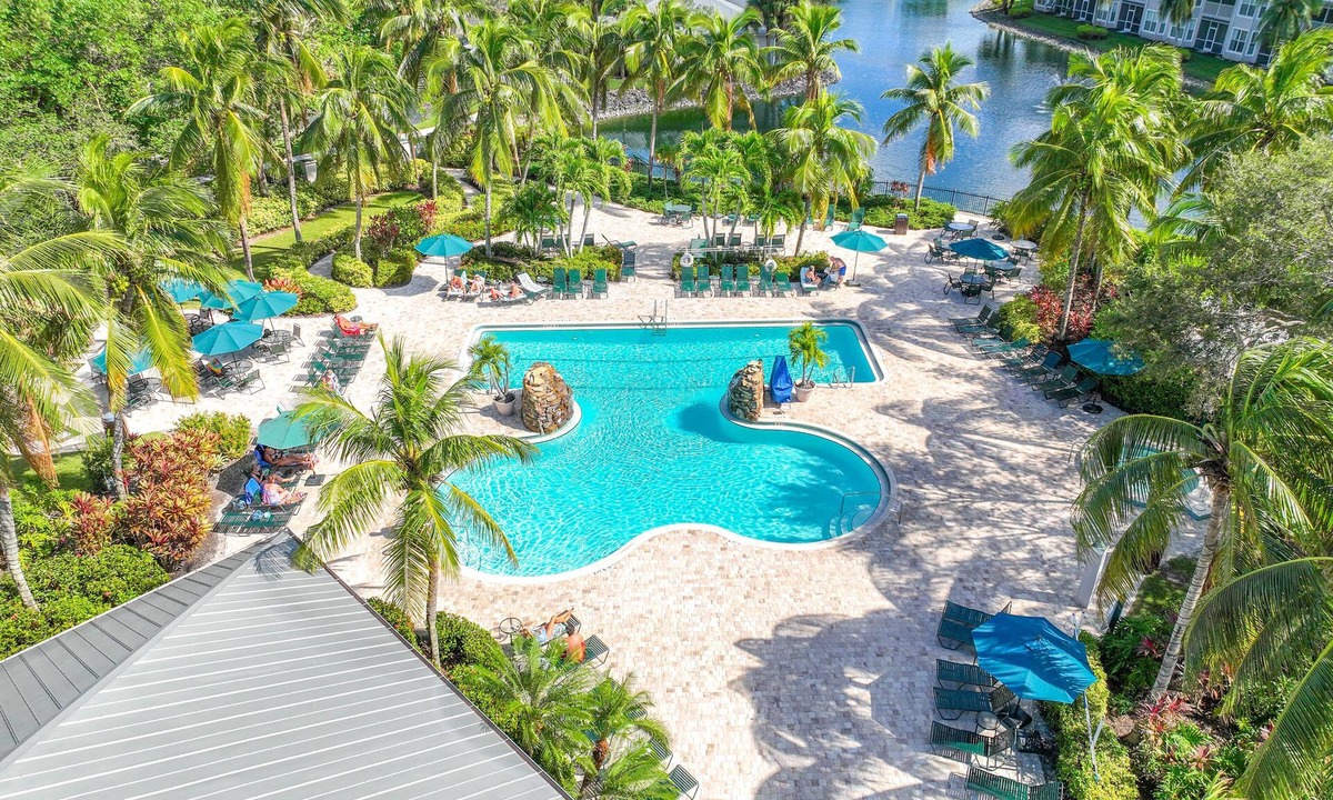 Naples Condo | The Mayors Choice!