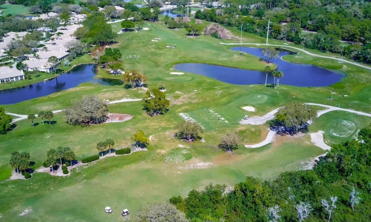 The Meadows Condo | THE MEADOWS/WILLOW LINKS 2-bedroom/2 bathrooms condo